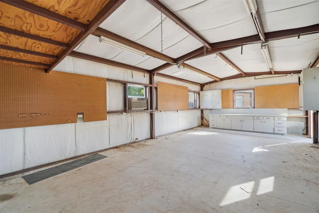 Photo 44 — 2408 N Flamingo Lane, Altus, OK 73521