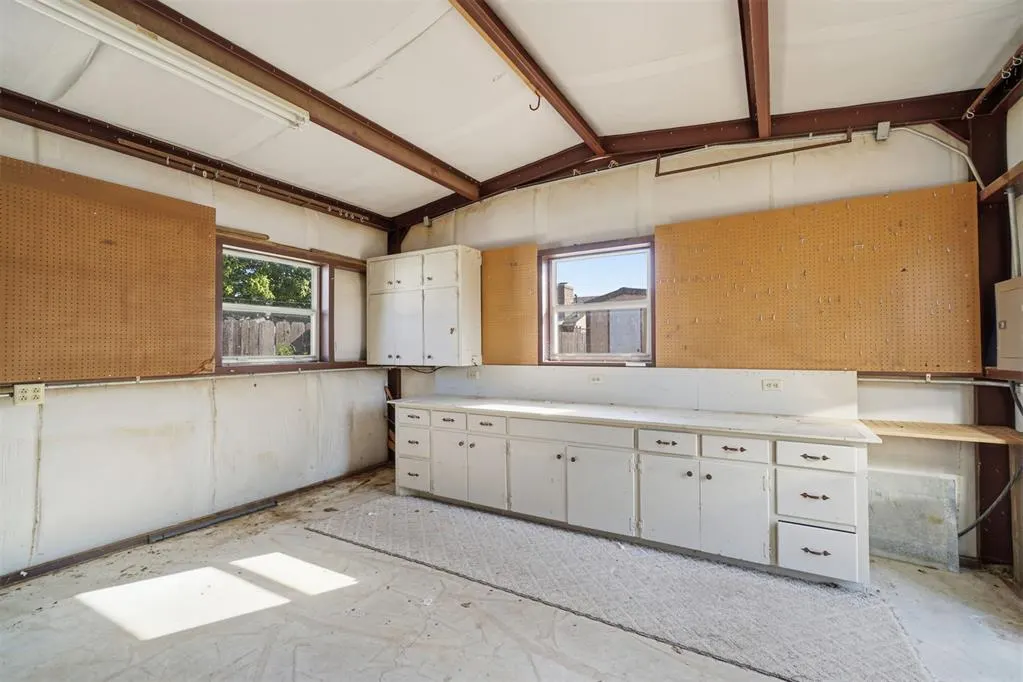 Photo 45 — 2408 N Flamingo Lane, Altus, OK 73521