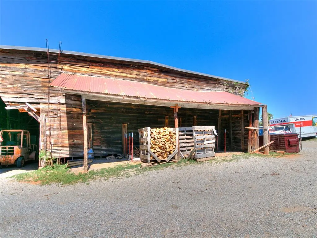 Photo 18 — 114 E 1st Street, Luther, OK 73054