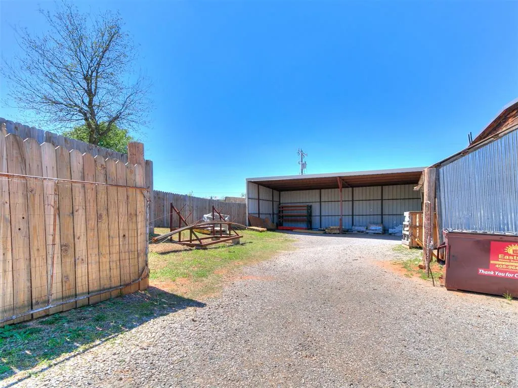 Photo 19 — 114 E 1st Street, Luther, OK 73054