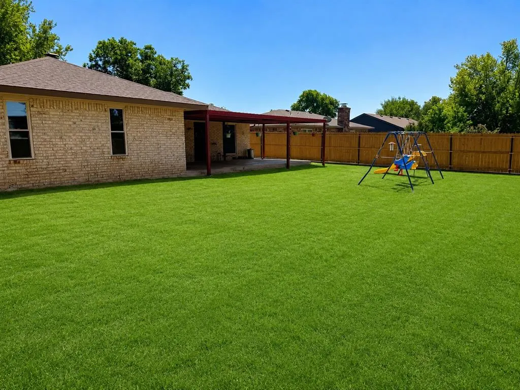 Photo 23 — 209 Cedar Avenue, Elk City, OK 73644