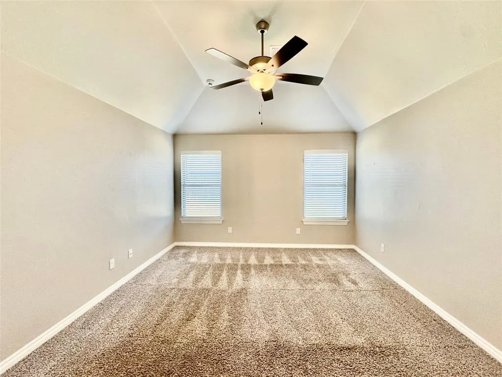 Photo 23 — 12113 Katie Ridge Road, Yukon, OK 73099