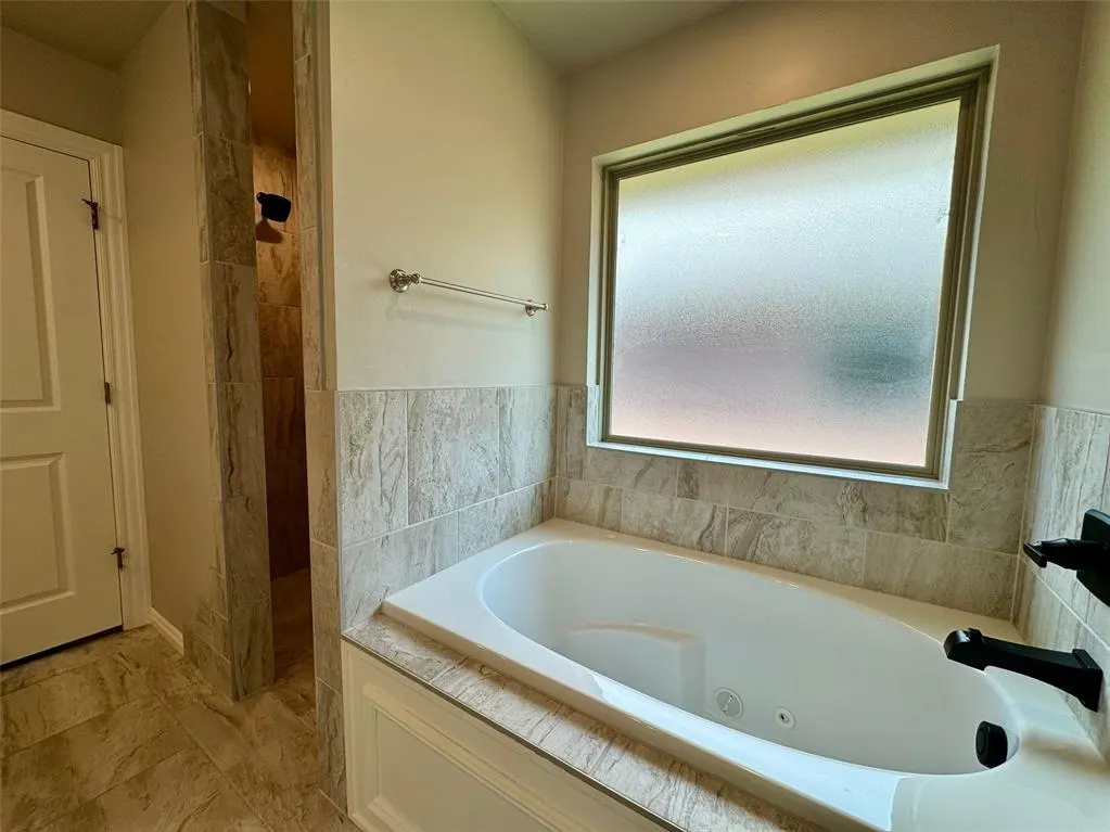 Photo 27 — 12113 Katie Ridge Road, Yukon, OK 73099