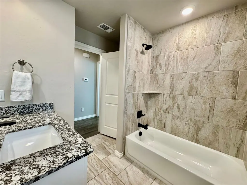 Photo 35 — 12113 Katie Ridge Road, Yukon, OK 73099