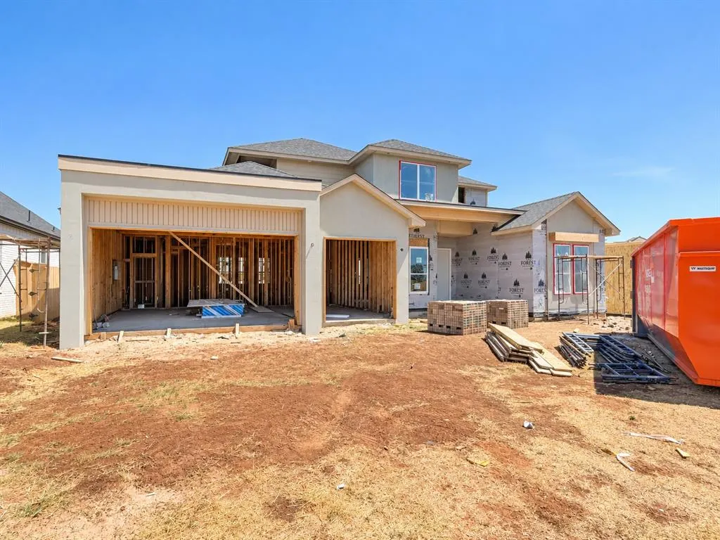 Photo 2 — 15428 Capri Lane, Edmond, OK 73013