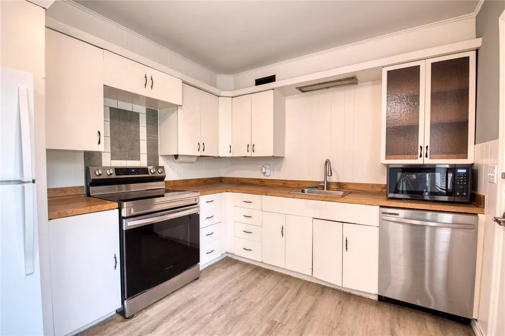 Photo 3 — 3021 NW 67th Street, Oklahoma City, OK 73116