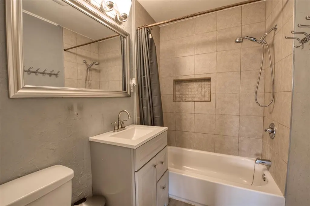 Photo 10 — 3021 NW 67th Street, Oklahoma City, OK 73116