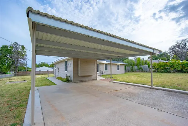 Photo 4 — 10501 Bellview Drive, Midwest City, OK 73130
