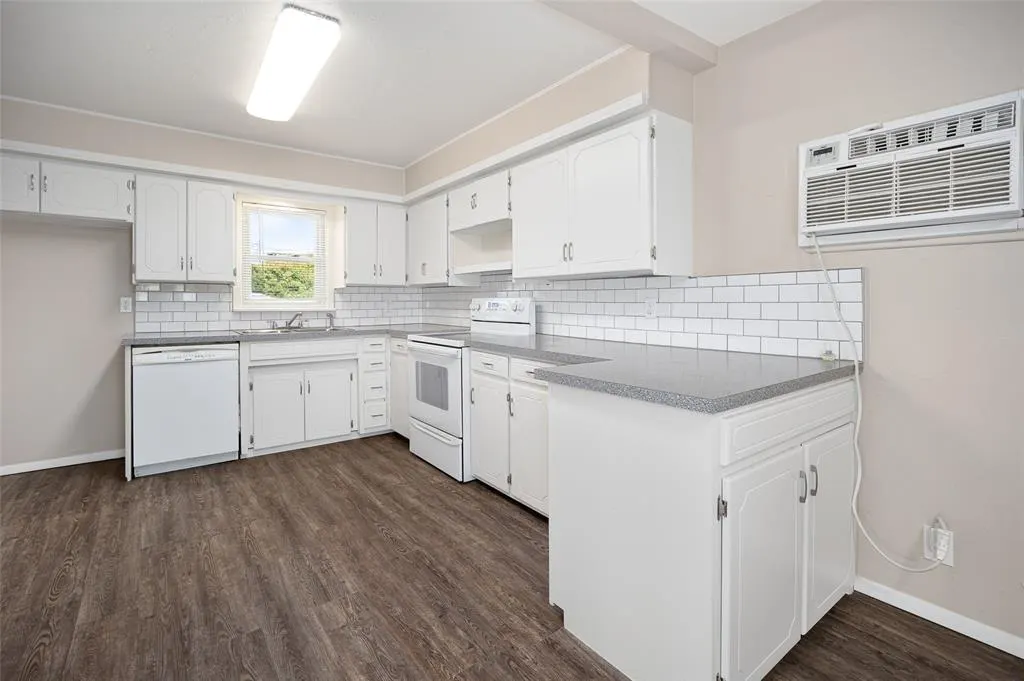 Photo 10 — 10501 Bellview Drive, Midwest City, OK 73130