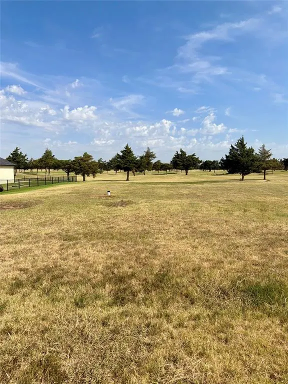Front exterior — 10401 Whitehouse Road, Guthrie, OK 73044