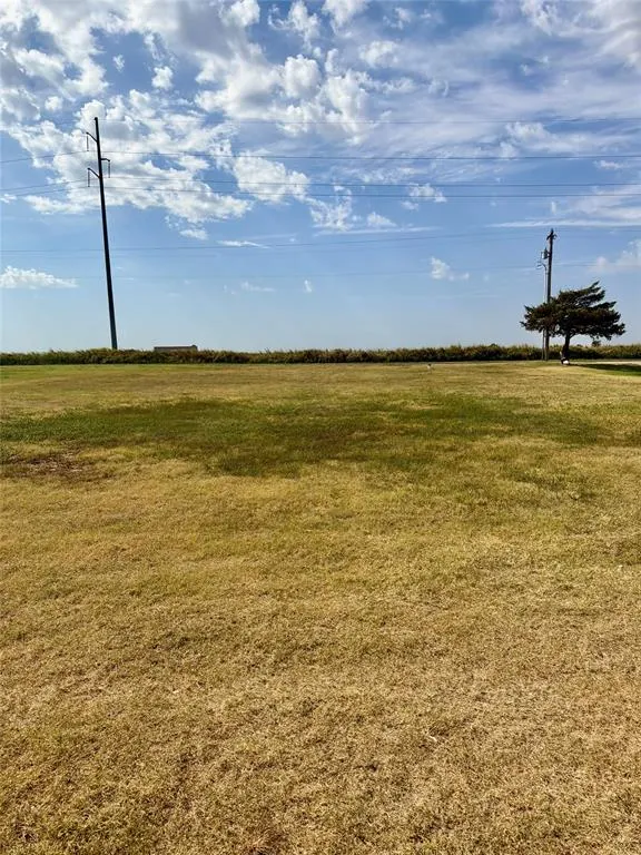 Photo 2 — 10401 Whitehouse Road, Guthrie, OK 73044