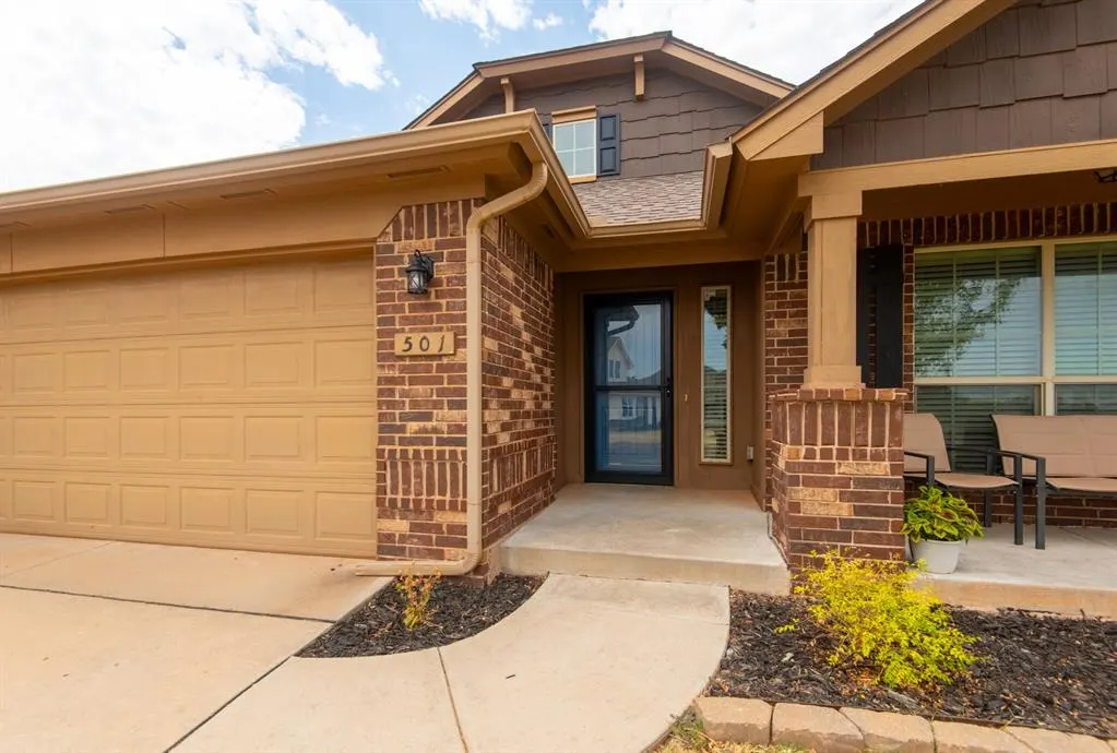 Photo 33 — 501 Parsons Drive, Yukon, OK 73099