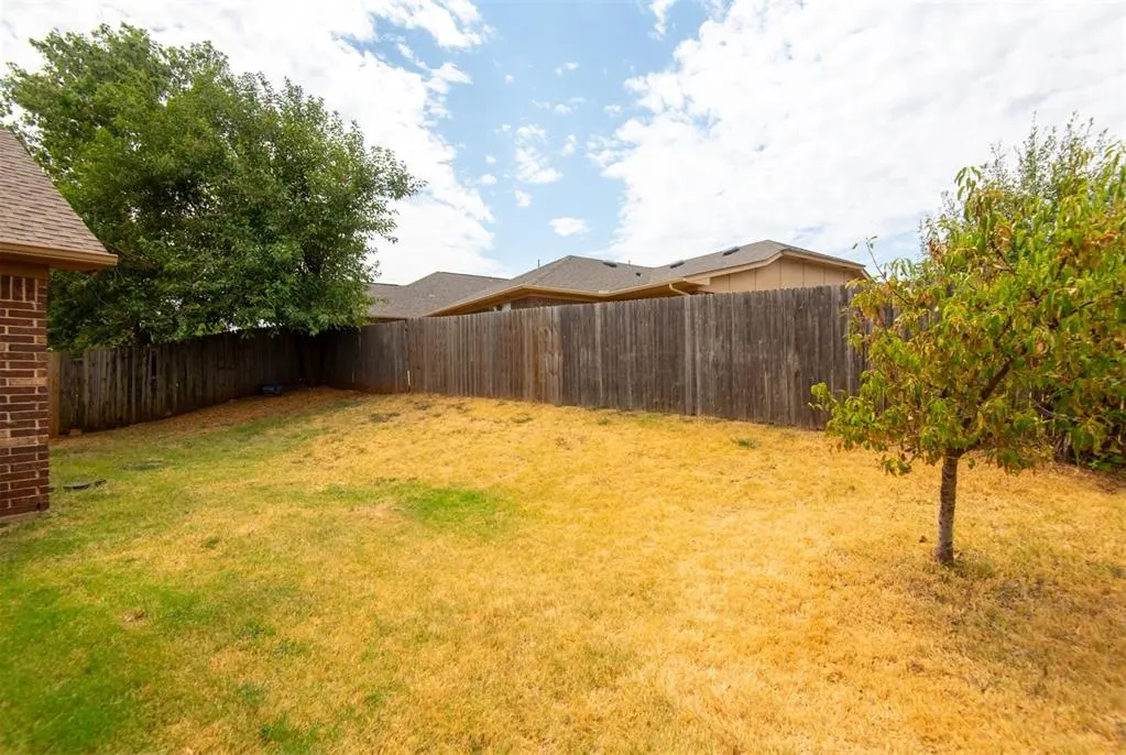 Photo 36 — 501 Parsons Drive, Yukon, OK 73099