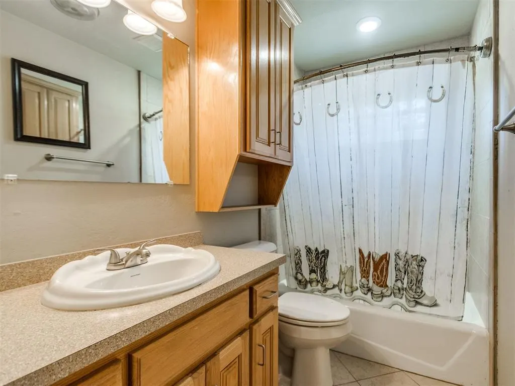 Photo 27 — 124 N Ranchwood Boulevard, Yukon, OK 73099