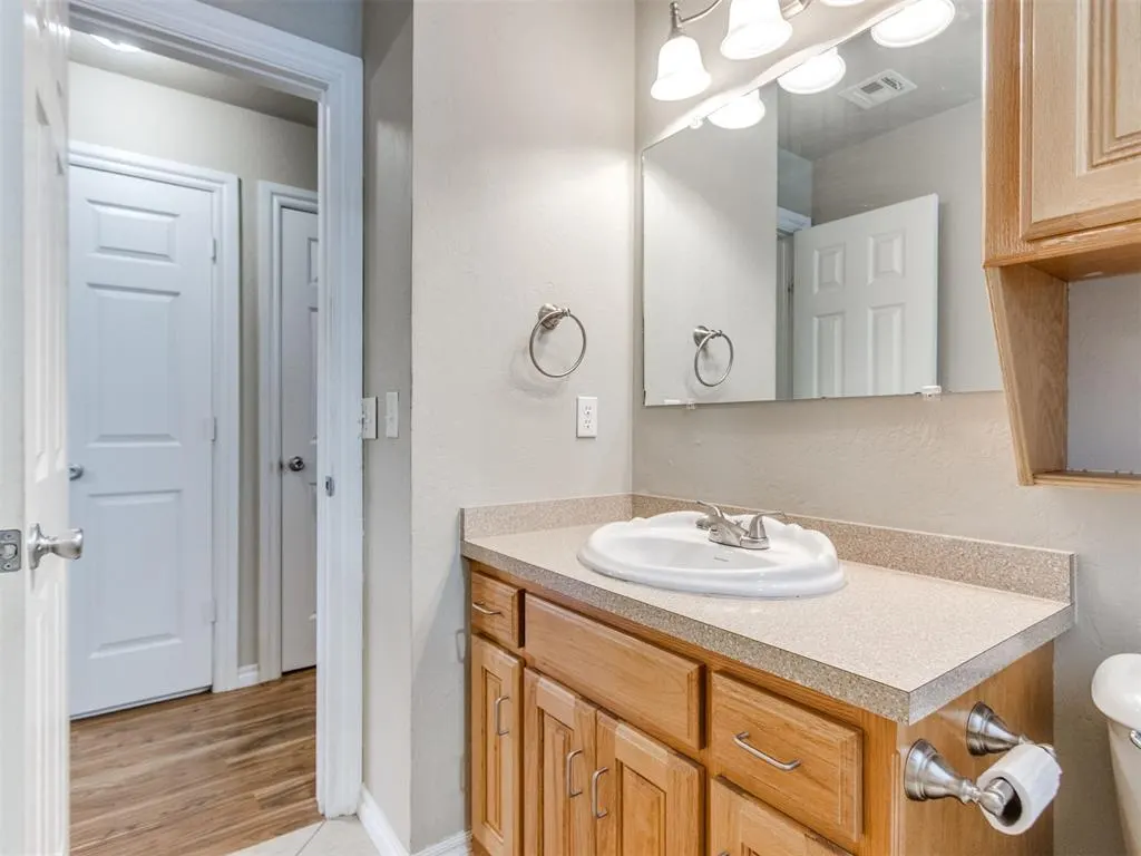 Photo 28 — 124 N Ranchwood Boulevard, Yukon, OK 73099