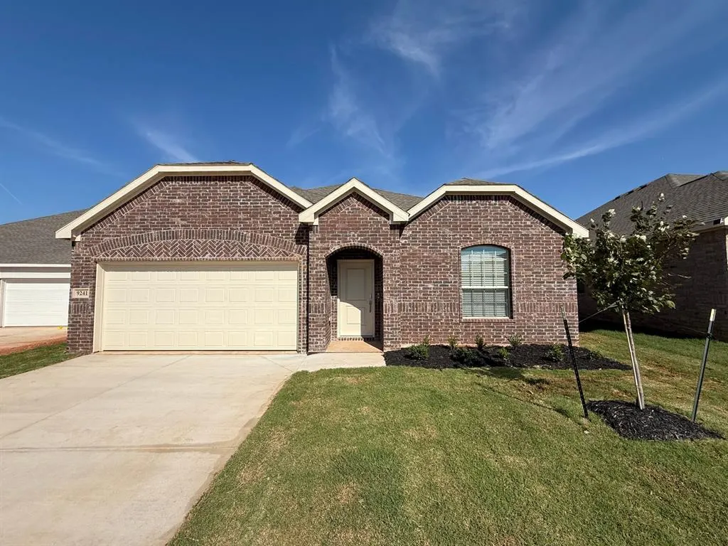 Front exterior — 9241 SW 18th Street, Oklahoma City, OK 73128