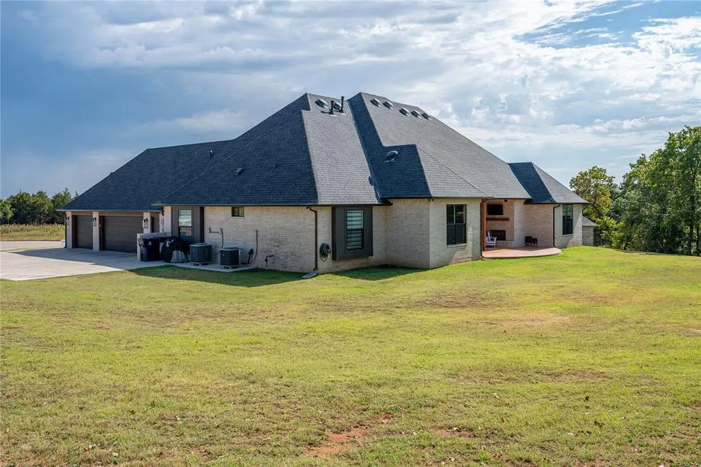 Photo 36 — 11809 Setenta Grove Circle, Oklahoma City, OK 73150