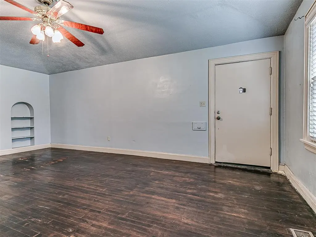 Photo 16 — 2765 NW 21st Street, Oklahoma City, OK 73107