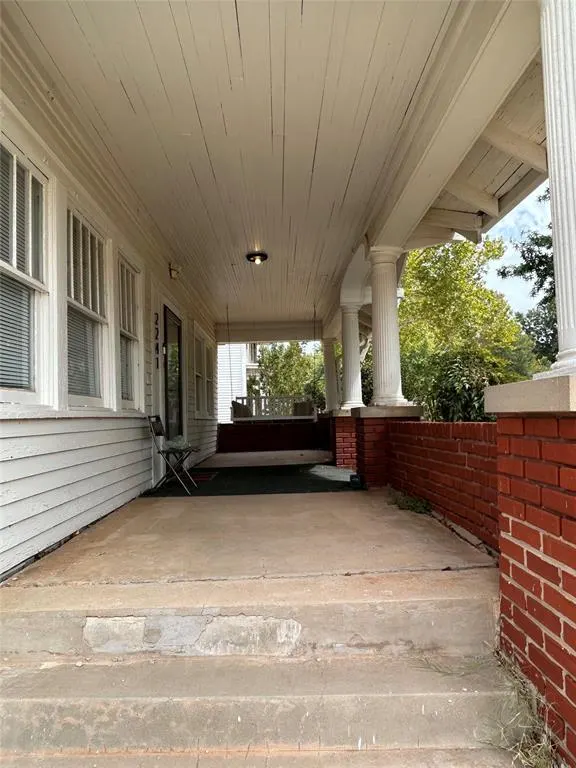 Photo 5 — 2241 NW 18th Street, Oklahoma City, OK 73107
