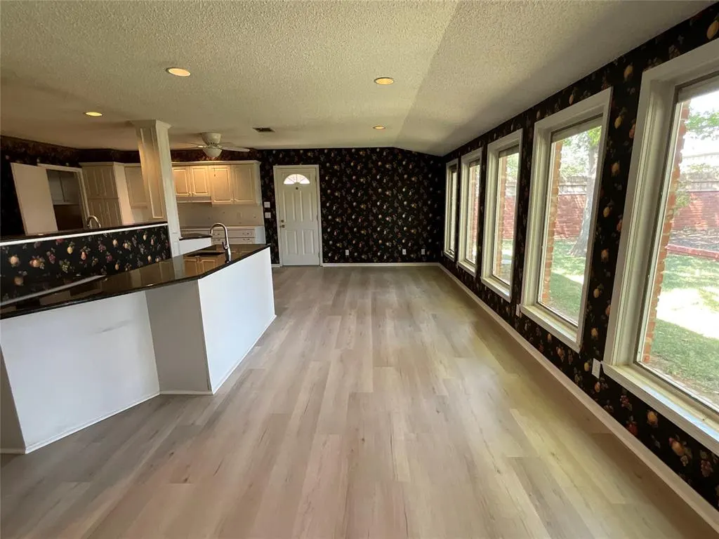 Photo 17 — 1413 S Oak Street, Kingfisher, OK 73750