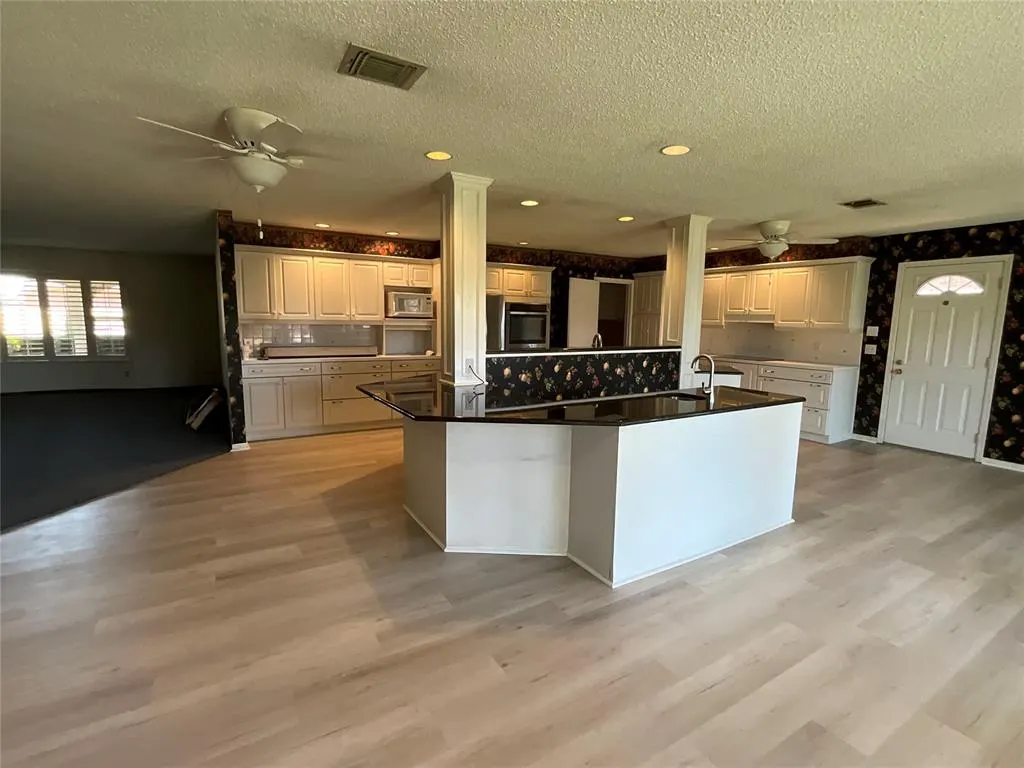 Photo 20 — 1413 S Oak Street, Kingfisher, OK 73750