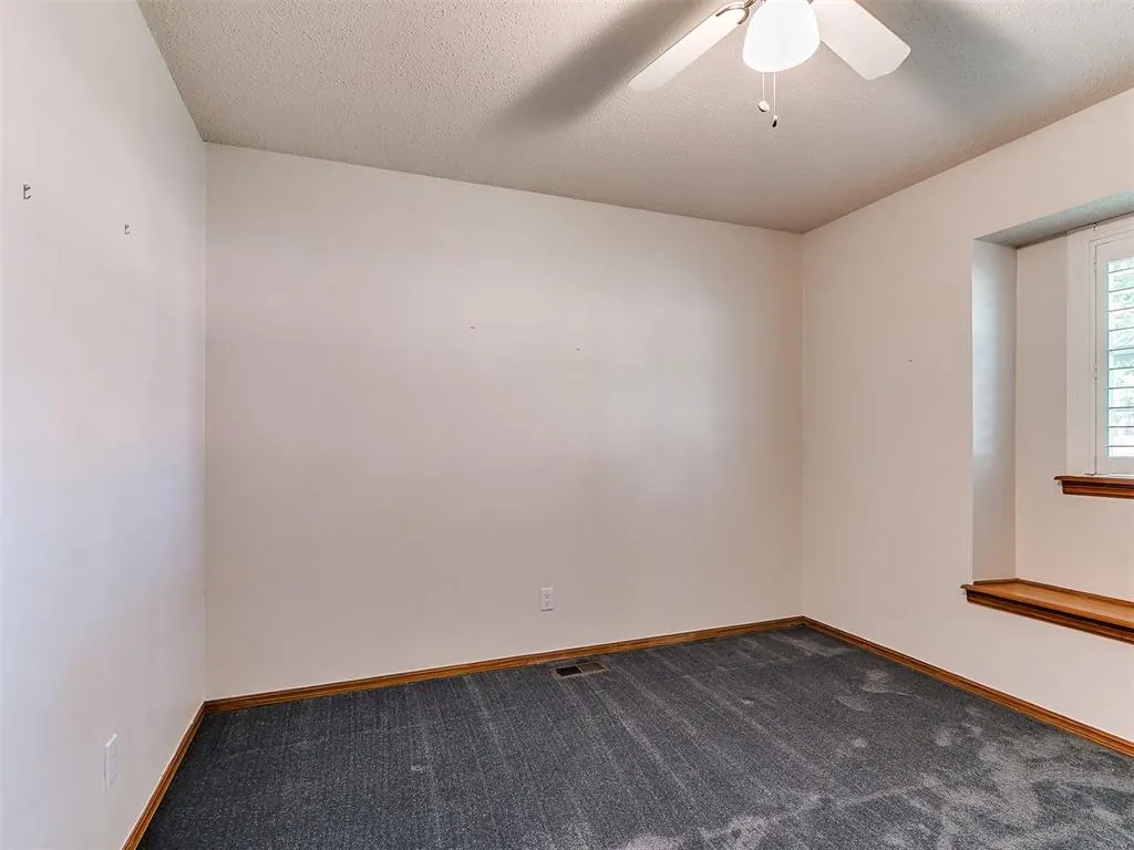 Photo 25 — 1413 S Oak Street, Kingfisher, OK 73750