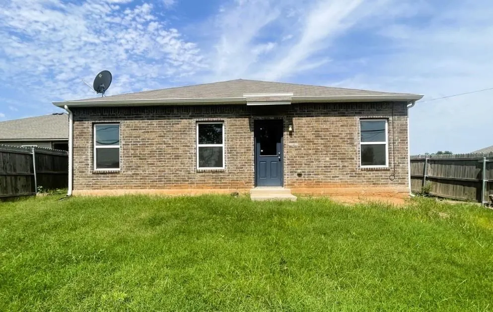 Photo 22 — 10012 Wimbledon Court, Oklahoma City, OK 73120