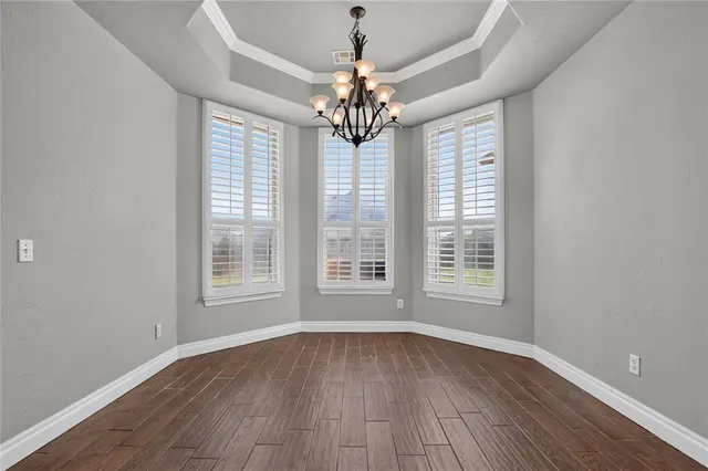 Photo 6 — 3204 Valley Brook, Norman, OK 73071