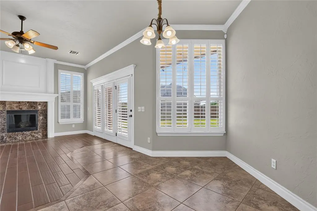 Photo 9 — 3204 Valley Brook, Norman, OK 73071