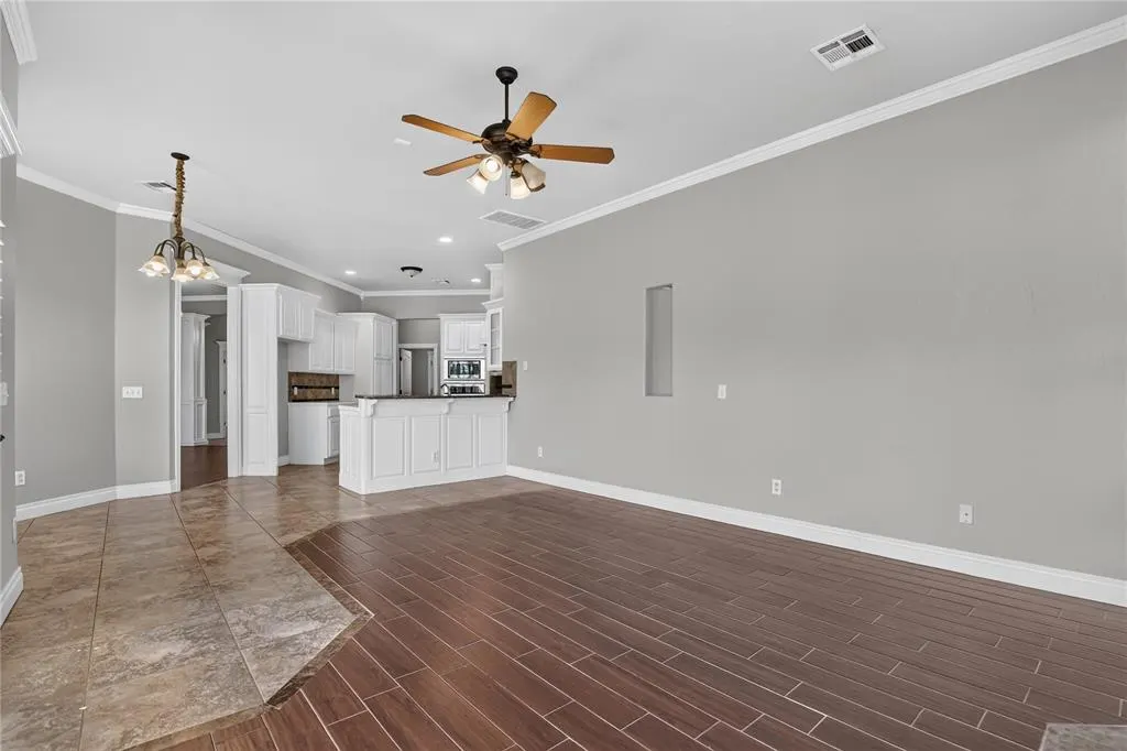 Photo 12 — 3204 Valley Brook, Norman, OK 73071