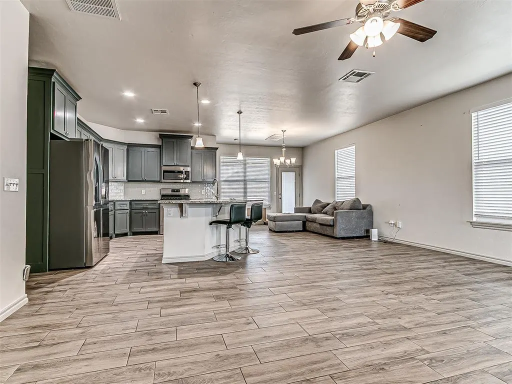 Photo 14 — 1212 La Vista Lane, Kingfisher, OK 73750