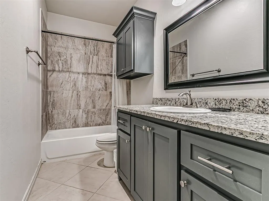 Photo 24 — 1212 La Vista Lane, Kingfisher, OK 73750