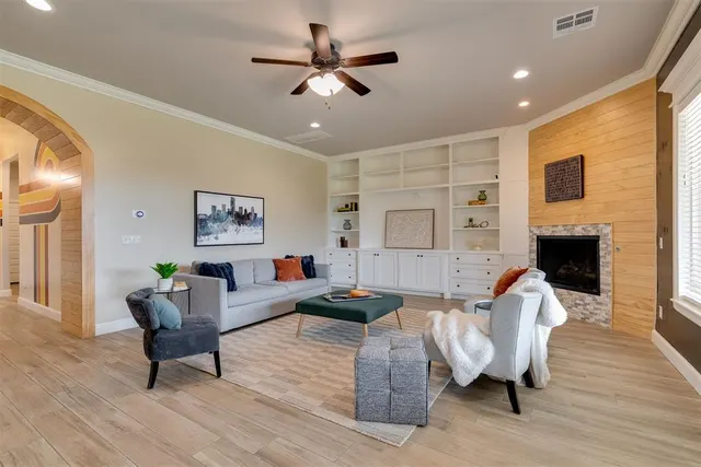 Photo 8 — 3904 Wedgewood Creek Drive, Oklahoma City, OK 73179