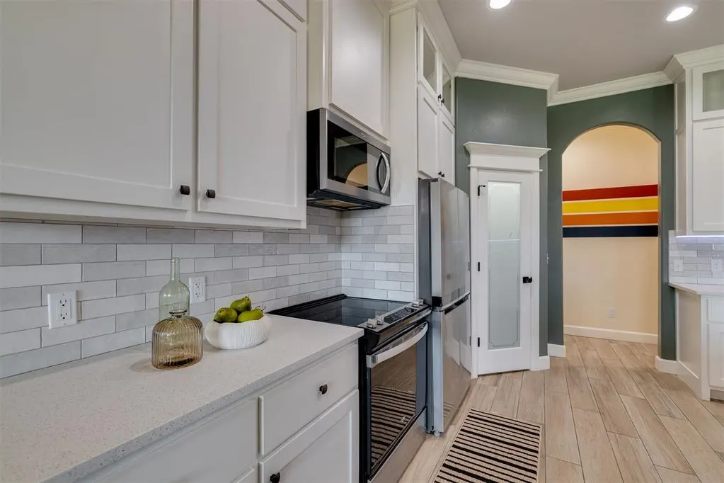 Photo 19 — 3904 Wedgewood Creek Drive, Oklahoma City, OK 73179