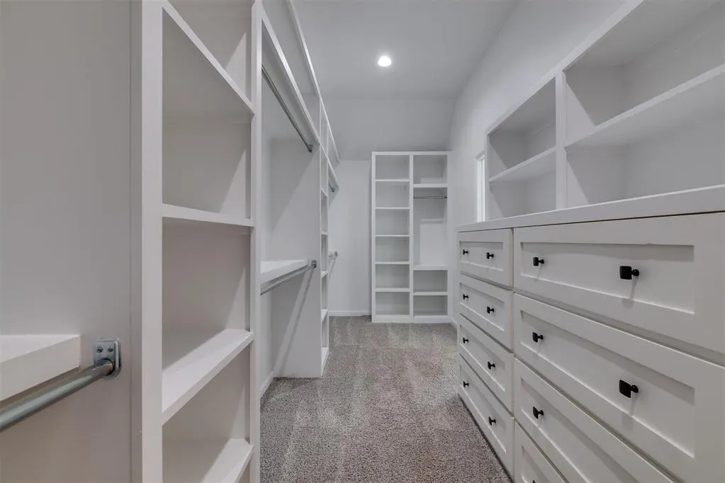 Photo 31 — 3904 Wedgewood Creek Drive, Oklahoma City, OK 73179