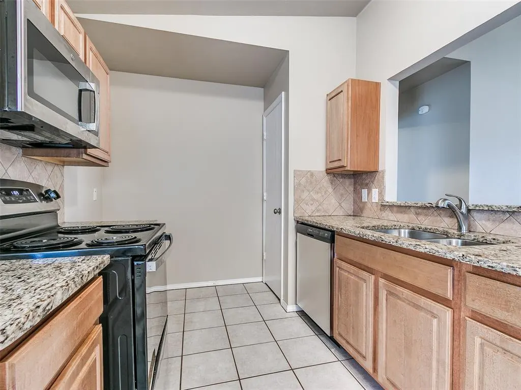 Photo 17 — 2601 Fennel Road, Oklahoma City, OK 73128