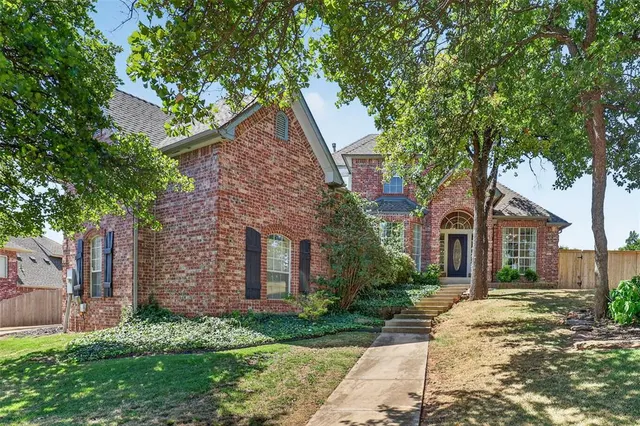 Front exterior — 2280 Bay Hill Place, Edmond, OK 73034