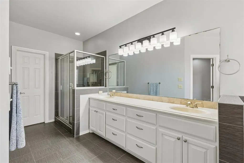 Photo 37 — 44 NW Cypress Street, Piedmont, OK 73078