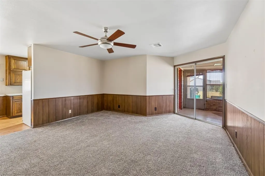 Photo 6 — 124 Ruskin Place, Chickasha, OK 73018