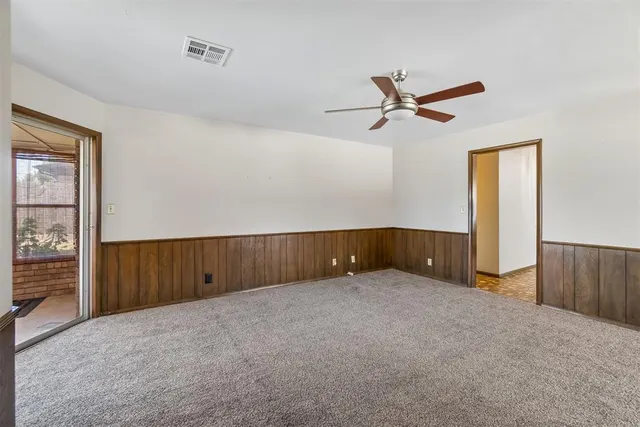Photo 8 — 124 Ruskin Place, Chickasha, OK 73018