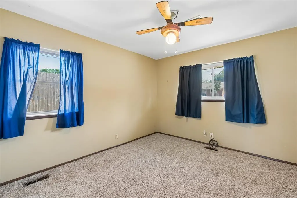 Photo 23 — 124 Ruskin Place, Chickasha, OK 73018