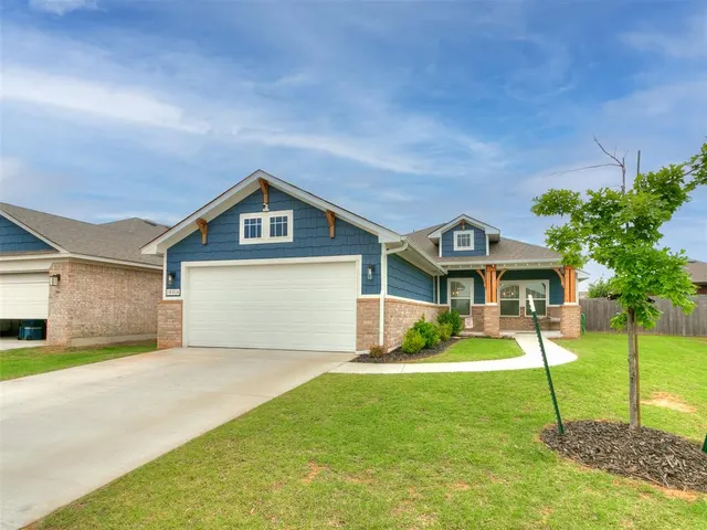 Photo 2 — 16016 Quiet Storm Drive, Oklahoma City, OK 73170