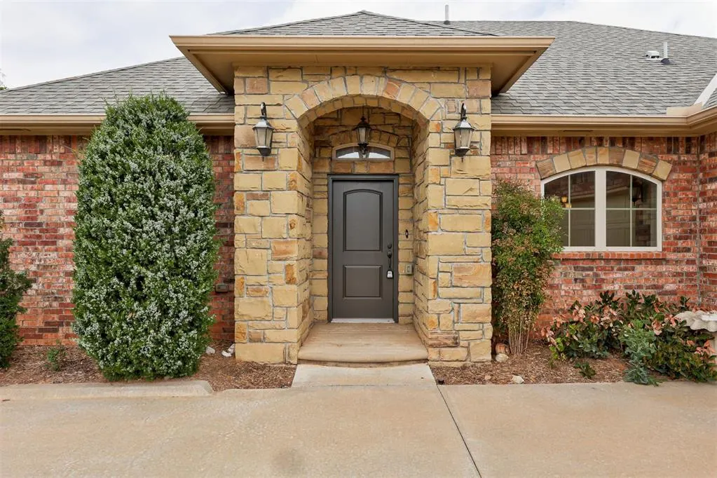 Photo 4 — 5503 NW 128th Street, Oklahoma City, OK 73142