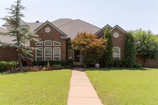 Photo 5 — 2600 Julies Trail, Edmond, OK 73012