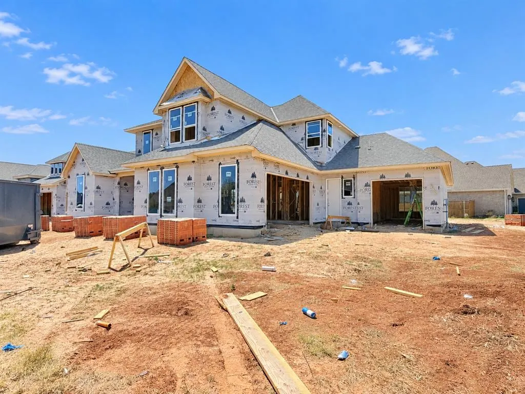 Front exterior — 15421 Brook Hill Drive, Edmond, OK 73013