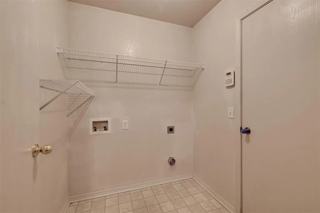 Photo 34 — 10349 Aberdeen Drive, Yukon, OK 73099