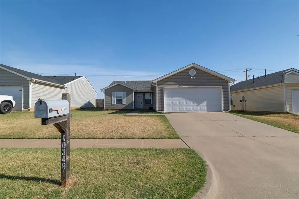 Photo 38 — 10349 Aberdeen Drive, Yukon, OK 73099