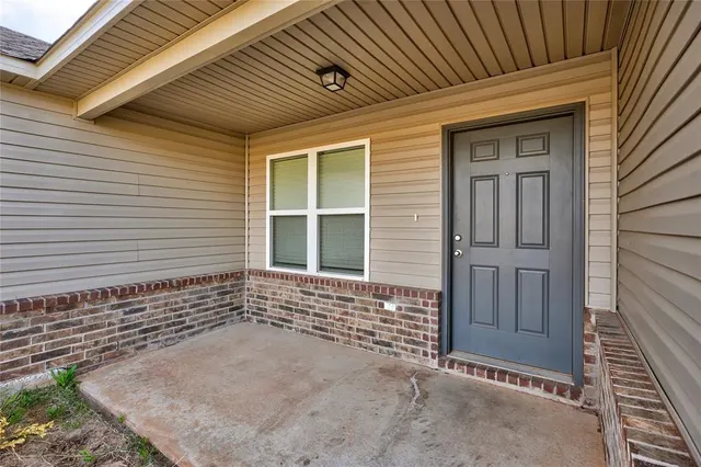Photo 3 — 10620 SW 23rd Terrace, Yukon, OK 73099