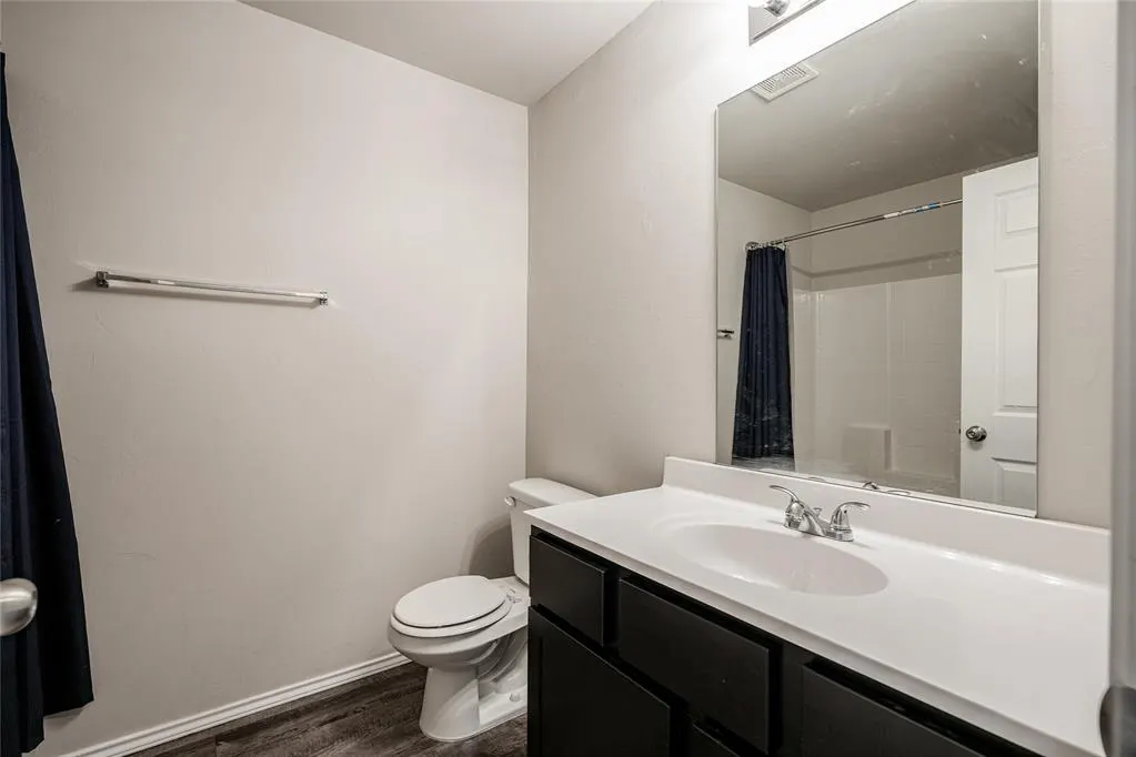 Photo 8 — 10620 SW 23rd Terrace, Yukon, OK 73099