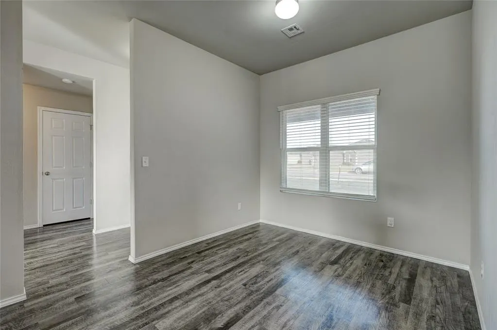 Photo 16 — 10620 SW 23rd Terrace, Yukon, OK 73099